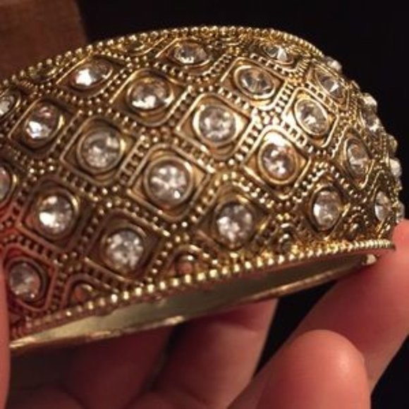 Bangle Bracelet - Picture 3 of 4